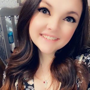 Meet your Posher, Stephanie